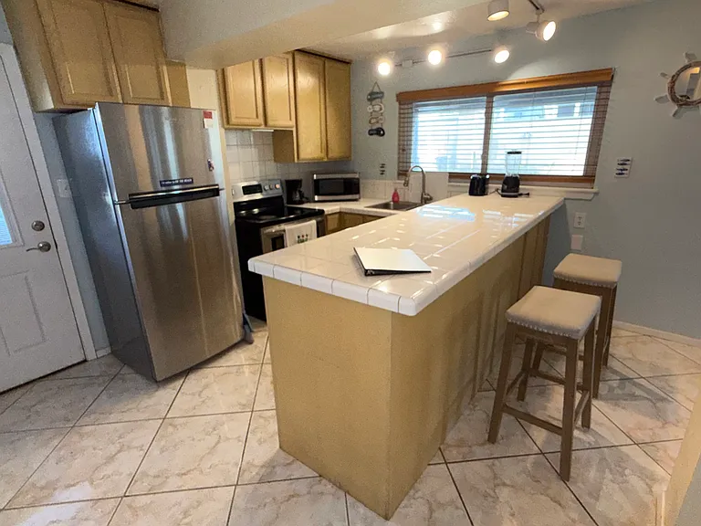 139 White Sands #B — Photo 10