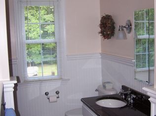 1413 Dogwood Rd, Staunton, VA 24401