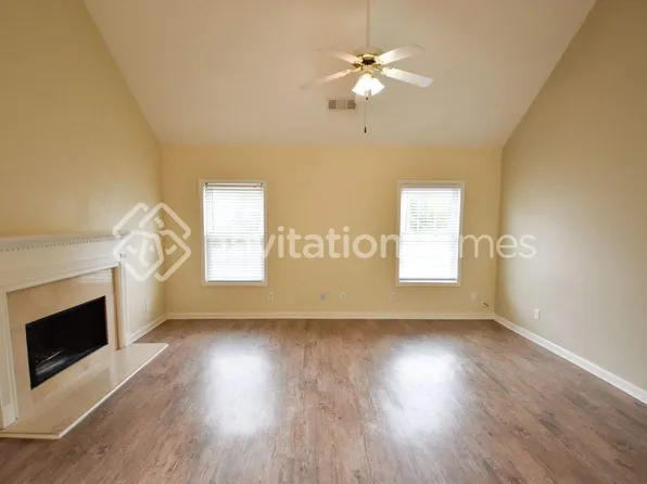 2380 Thornberry Dr, Lawrenceville, GA 30044
