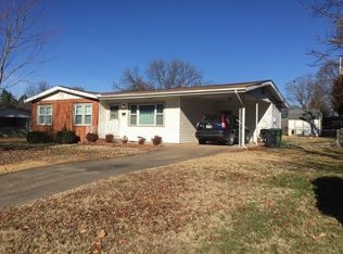1509 W Sycamore St, Rogers, AR 72758