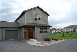 1st image of 4833 Glenwood Dr #18