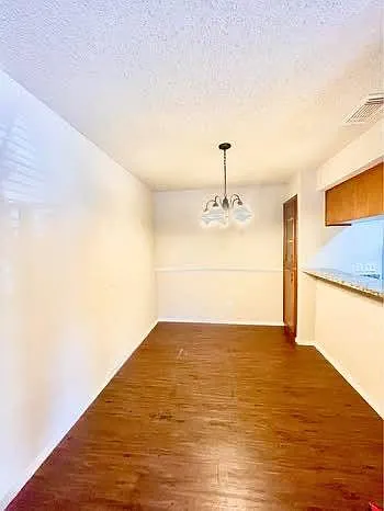 2 bed, 2.0 bath, 952 sqft, $1,400 — Photo 4