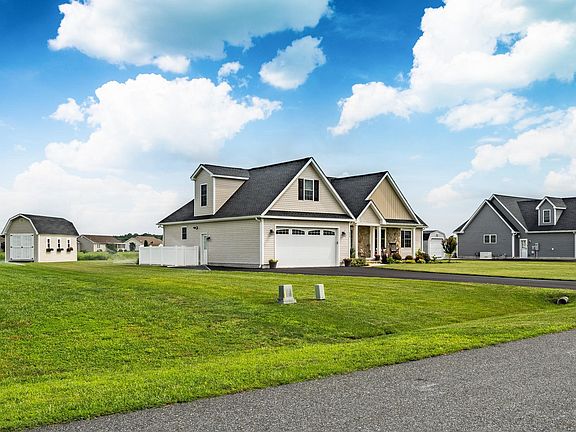 4th image of 573 Abagail Cir