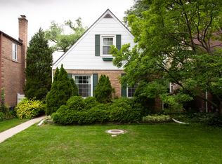 242 N Delphia Ave, Park Ridge, IL 60068