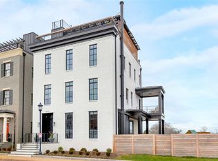 1065 E Water St, Charlottesville, VA 22902
