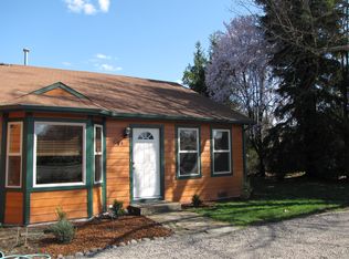 684 Ross Ln N, Medford, OR 97501