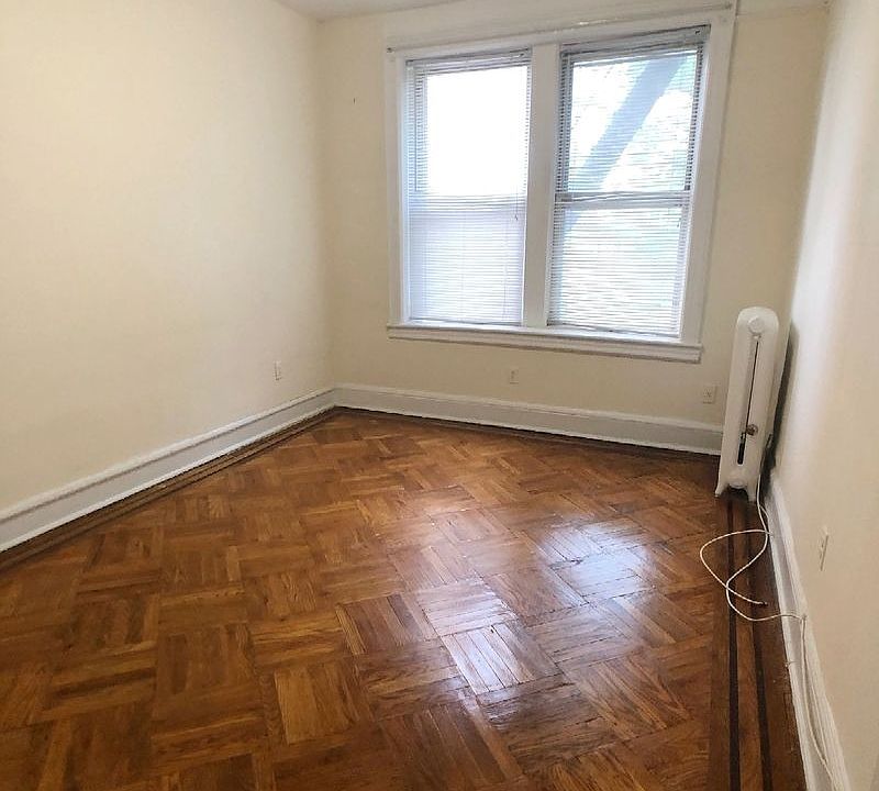1st image of 22-58 27th St #F2