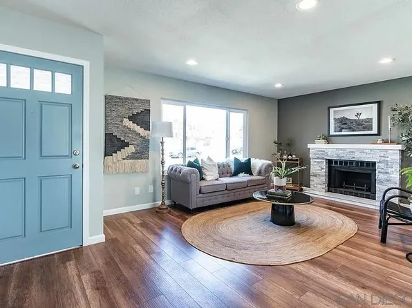 10339 Darden Rd, San Diego, CA 92126