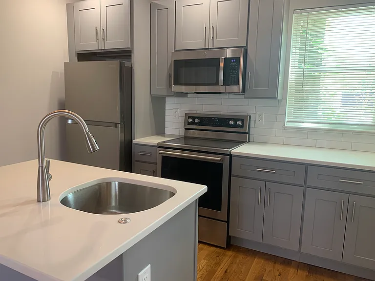 12 Harding St #2 — Photo 7