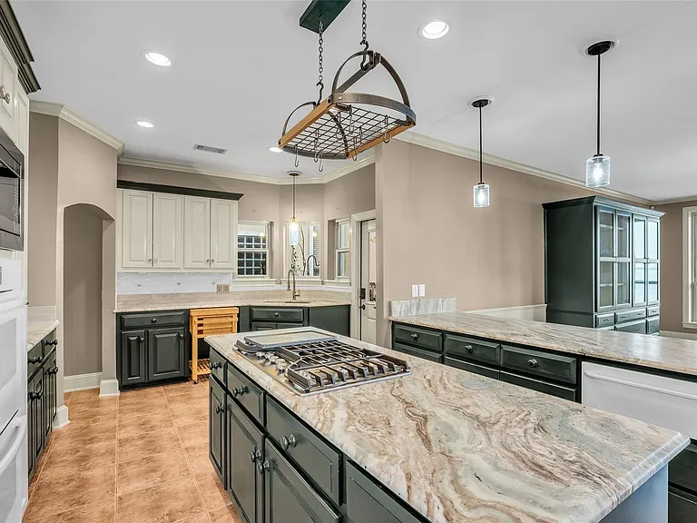 7159 Kingston Cove Ln — Photo 14