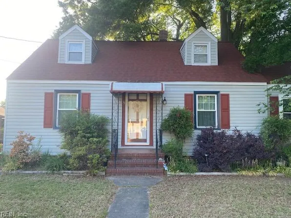 15 Roberts Ct E, Portsmouth, VA 23701