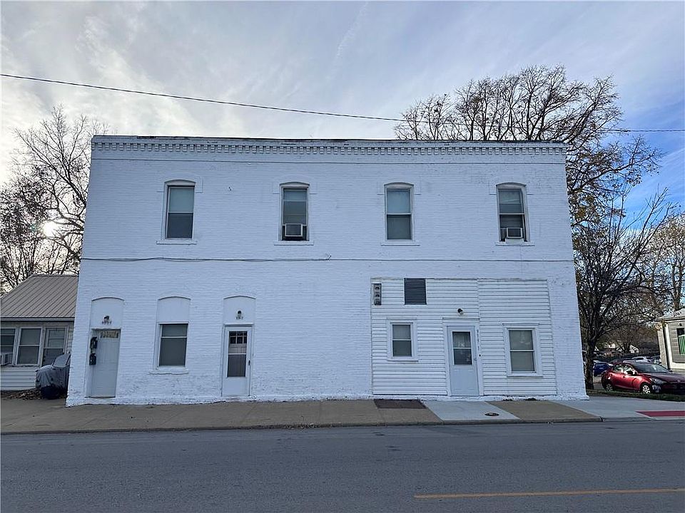 1st image of 919 N 7th St
