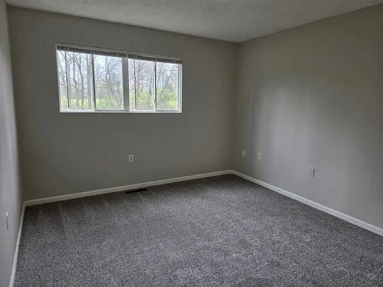 6063 Briarcliff Path — Photo 7