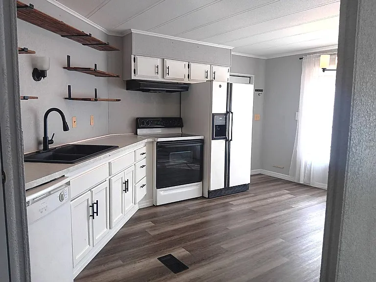 433 Flamingo Way #433 — Photo 3