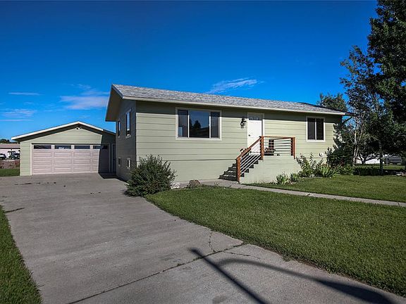 2nd image of 101 Altair Dr