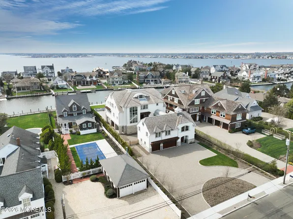 940 Barnegat Lane, Mantoloking, NJ 08738