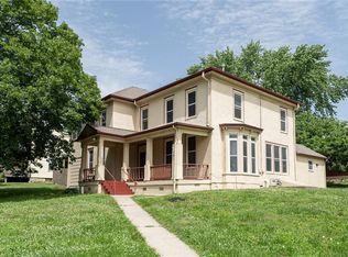 701 Parallel St, Atchison, KS 66002