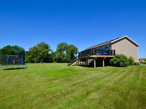 4th image of 1533 Johnson Dr