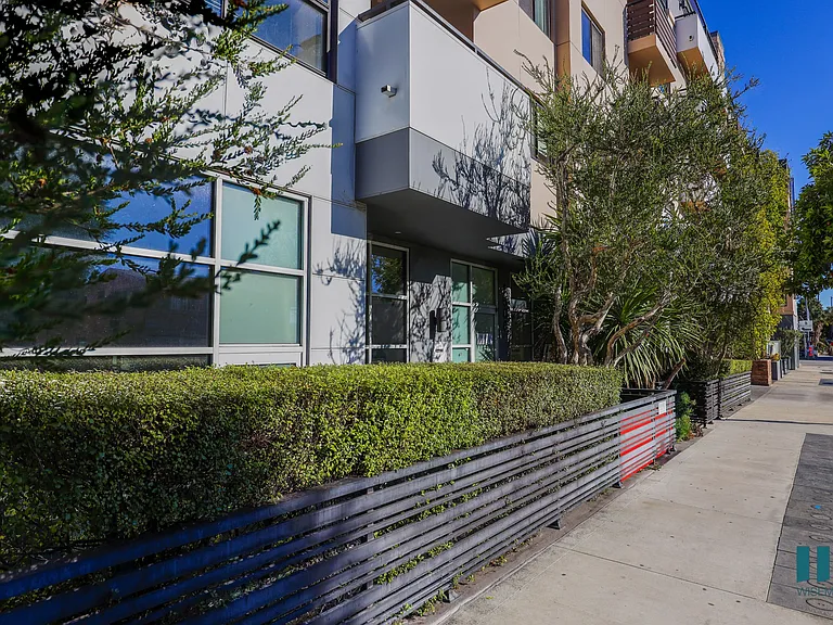 Sidewalk View of Santa Monica Federal