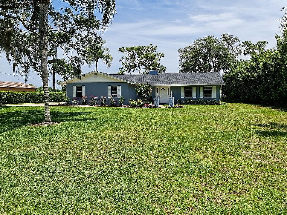 1st image of 6025 Twin Lakes Dr