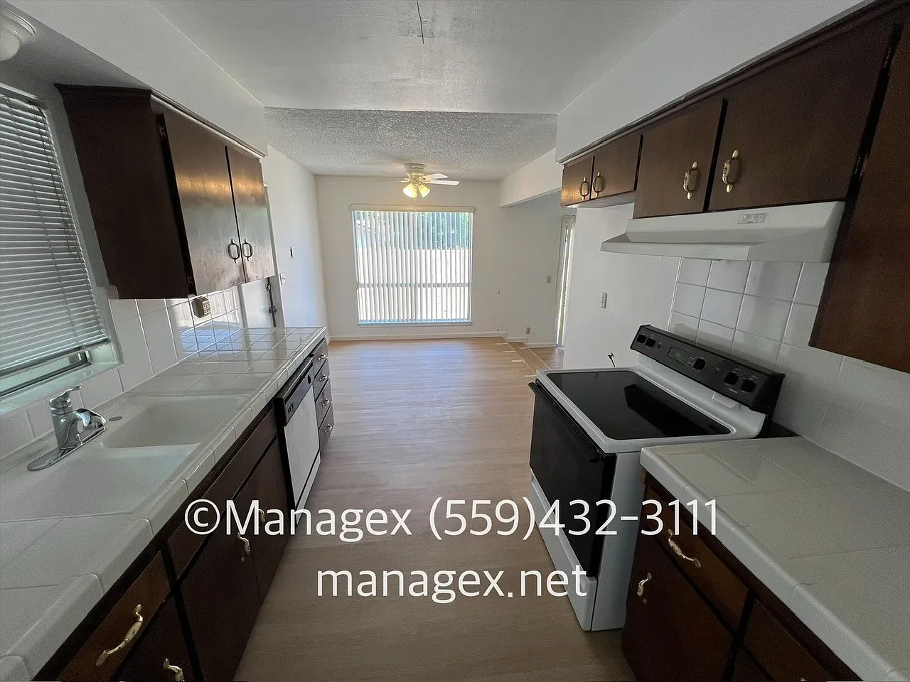 3 bed, 1196 sqft, $1,950 — Photo 4