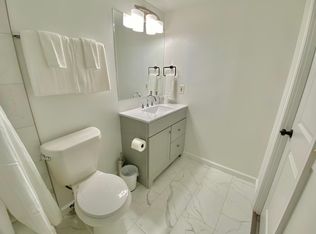 2108 Lloyd Ave APT 4, Pittsburgh, PA 15218