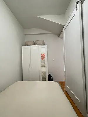 Rented by Douglas Elliman | media 36