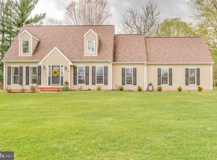 502 Deer Ridge Dr, Harpers Ferry, WV