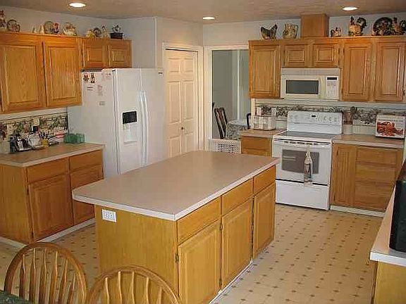 Large Kitchen