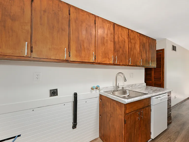 3287 Delray Ave NW — Photo 25