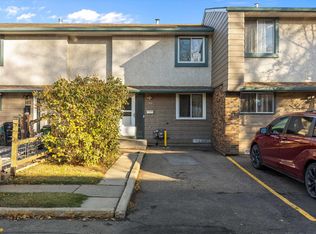 163 Abbottsfield Rd NW, Edmonton, AB T5W4S9