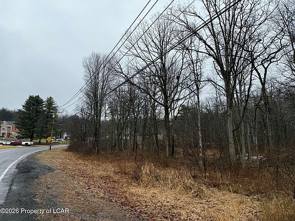 4th image of E Center St