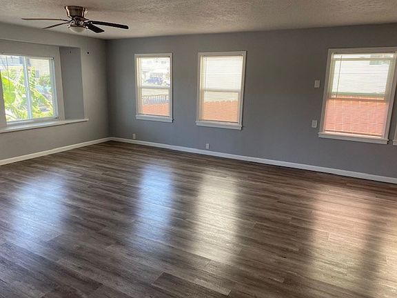 3rd image of 4173-4175 Altadena Ave #4173