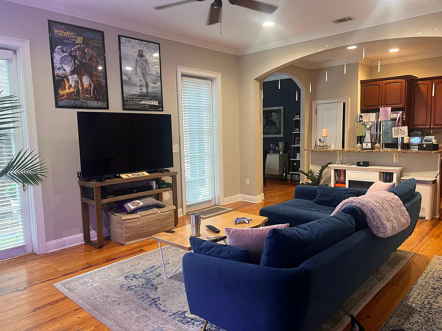 3 bed, 2100 sqft, $4,500 — Photo 2