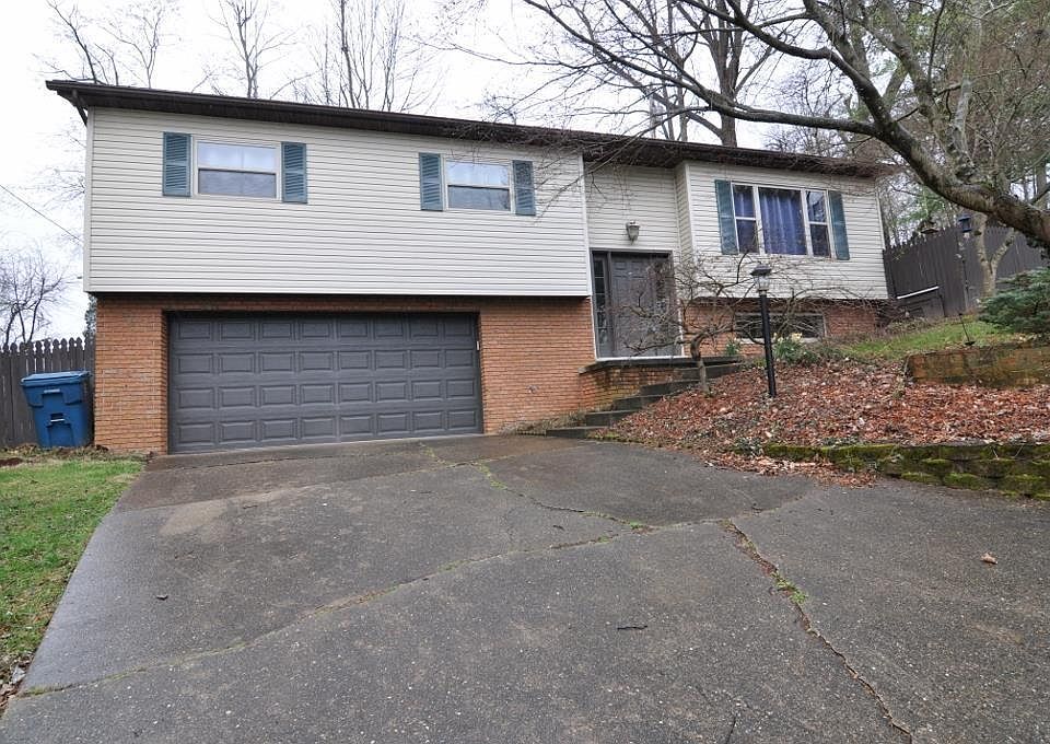 1st image of 42 Lynn Marr Dr