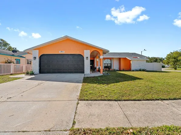 8216 Damara Dr, New Port Richey, FL 34653