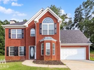 203 Peachtree Glen Dr, Ellenwood, GA 30294