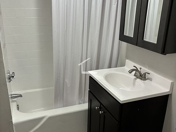 4th image of 12 Bay State Rd APT 2C
