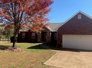 1461 County Road 6720, Pottersville, MO 65790
