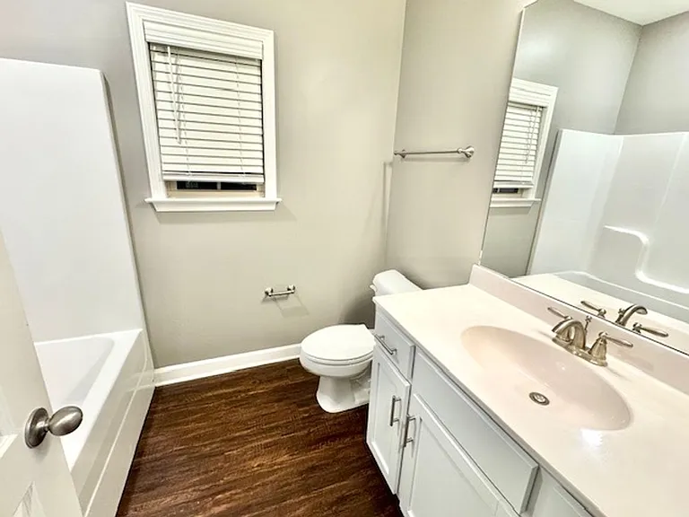 60 Birkdale Dr — Photo 10