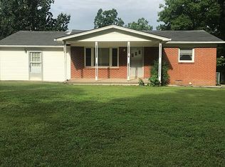 1106 Tie Camp Rd, Waynesboro, TN 38485