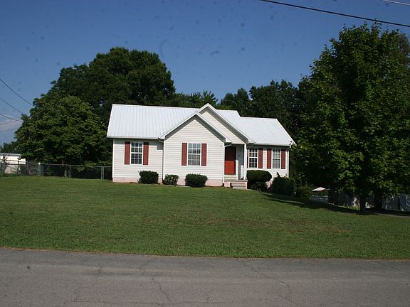 5th image of 125 Dogwood Ln