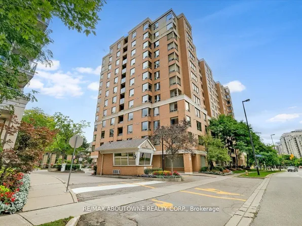 88 Grandview Way #717, Toronto, ON M2N 6V6