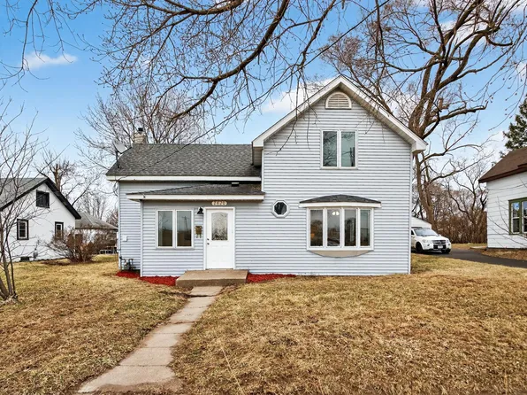 2820 6th Ave, Anoka, MN 55303