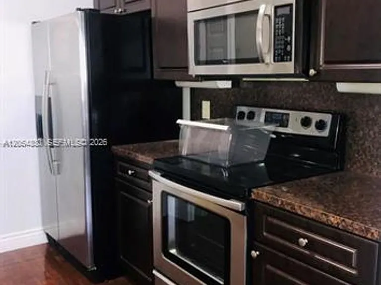 3175 NE 184th St #CU-3302 — Photo 1