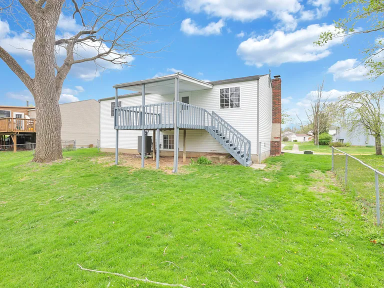 8906 Lakefield Ct — Photo 33