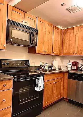 Rented by Metropolitan Property Group | media 20