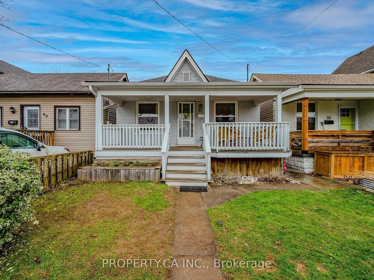 3 bed, $2,300 — Photo 2