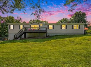 17418 State Route Dd, Savannah, MO 64485