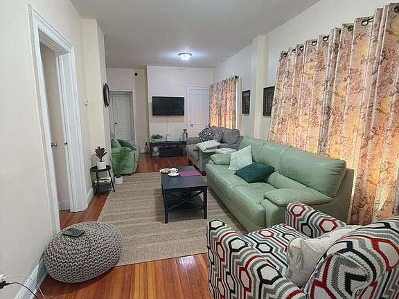 3rd image of 3408 ELY Avenue